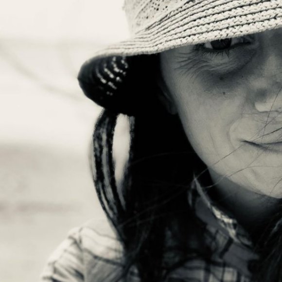 Meet your Posher - Picture 1 of 1